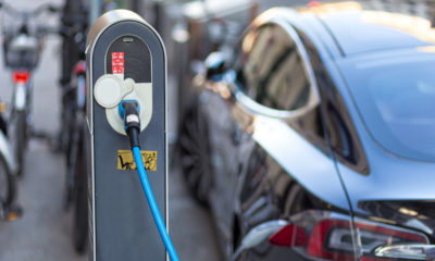 Electric Cars Projected to Make Waves Through Oil and Other Global Industries