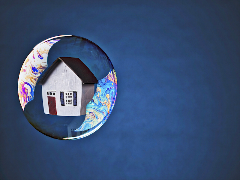 Analysts Warn Of Developing Housing Bubble In Canada