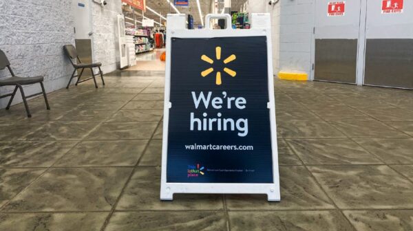 Sign At Walmart Store Entrance With Brand Logo And Were Hiring Text Walmart Hiring Ss Featured 600x336 