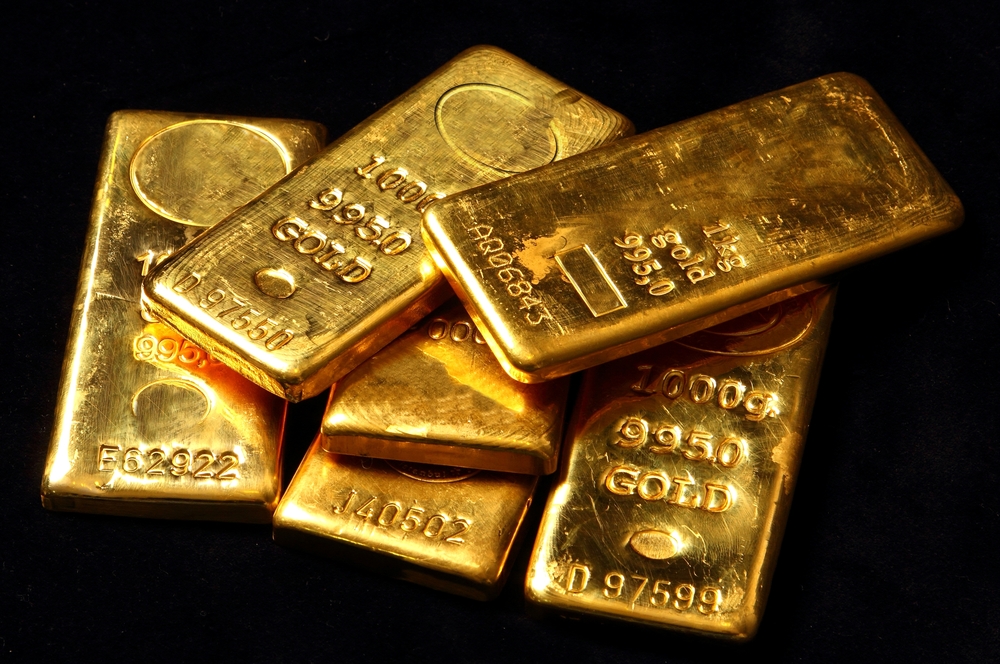 Gold Will Climb To $2,200 An Ounce By Year End, Says Industry Insider