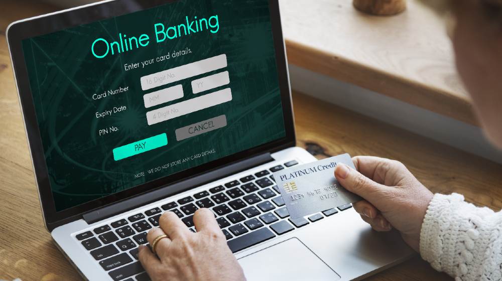 Internet Online Banking Pay Concept | Online Banking Market Research Report 2021 | Featured