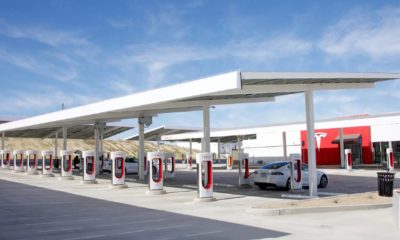 Tesla Supercharger station with 40 charging stations all on solar power | Tesla To Share Charging Stations With Other EVs within 2021 | featured