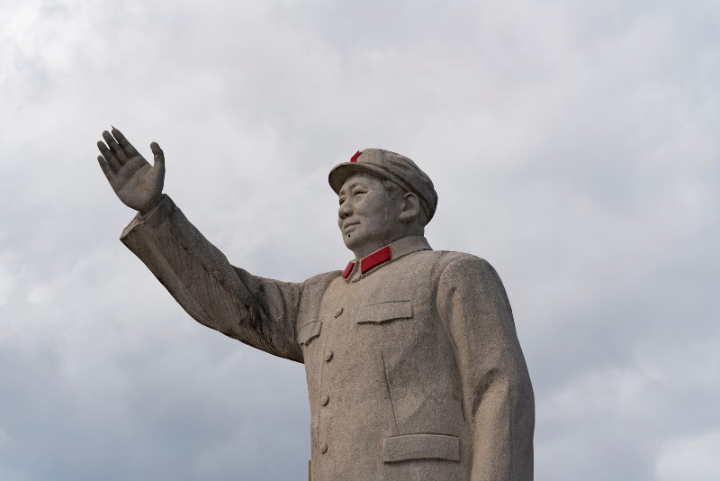 Monument of Mao Zedong in Lijiang-economic history
