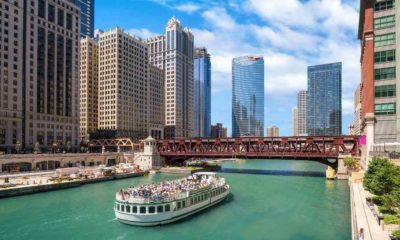 The Chicago River and downtown Chicago skyline USA | Chicago Mocks Texas, Invites Liberals To Move There | featured