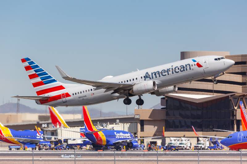 American Airlines Boeing 737-800 airplane at Phoenix Sky Harbor airport-Ban on Vaccine Mandates