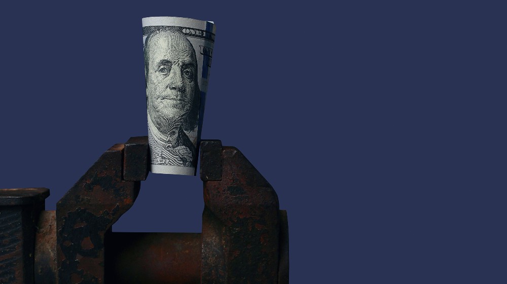 US dollars sandwiched in an old vice, toned | Yellen Warns Of Crisis If Congress Won’t Raise Debt Limit | featured