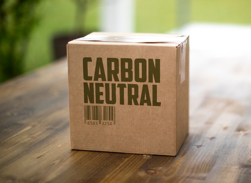 Carbon neutral shipping delivery box | Carbon Neutral