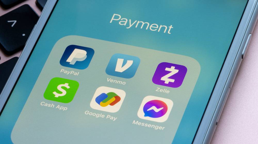 Assorted apps for peer-to-peer payment are seen on an iPhone | Venmo, Paypal and Cash App To Report Transactions Exceeding $600 to IRS | featured