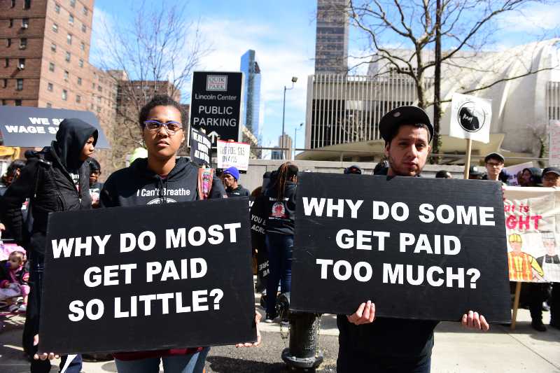 high school students, union activists & fast food workers marched in Manhattan | Target’s Minimum Wage Remains $15 