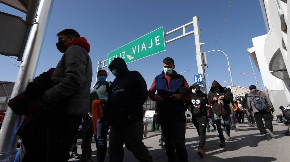 100 migrants were returned to Mexico under title 42 health measure due to the pandemic | Federal Judge Blocks Biden Admin From Rescinding Title 42 | featured