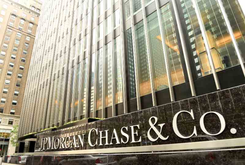 JPMorgan Chase & Co office at the Park Ave | Russia Exposure Can Lead to More than $1 Billion in Losses for JPMorgan