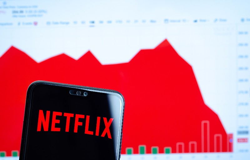 Netflix stock falls again | Netflix Stocks Plummet By 35%