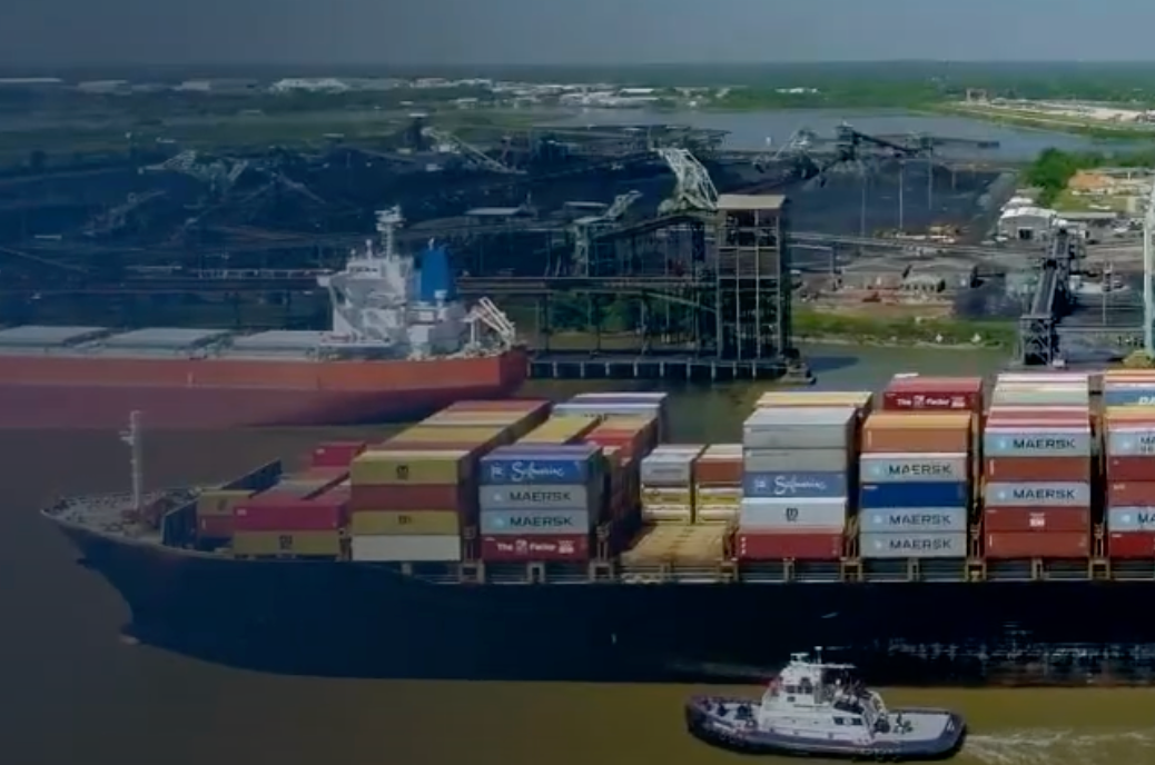 American Cargo Shipments Collapse as U.S.-China Trade Battle Deepens