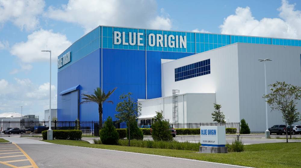 Blue Origin launch vehicle production facility | Blue Origin Sues US Government Over Lunar Lander Contract | featured