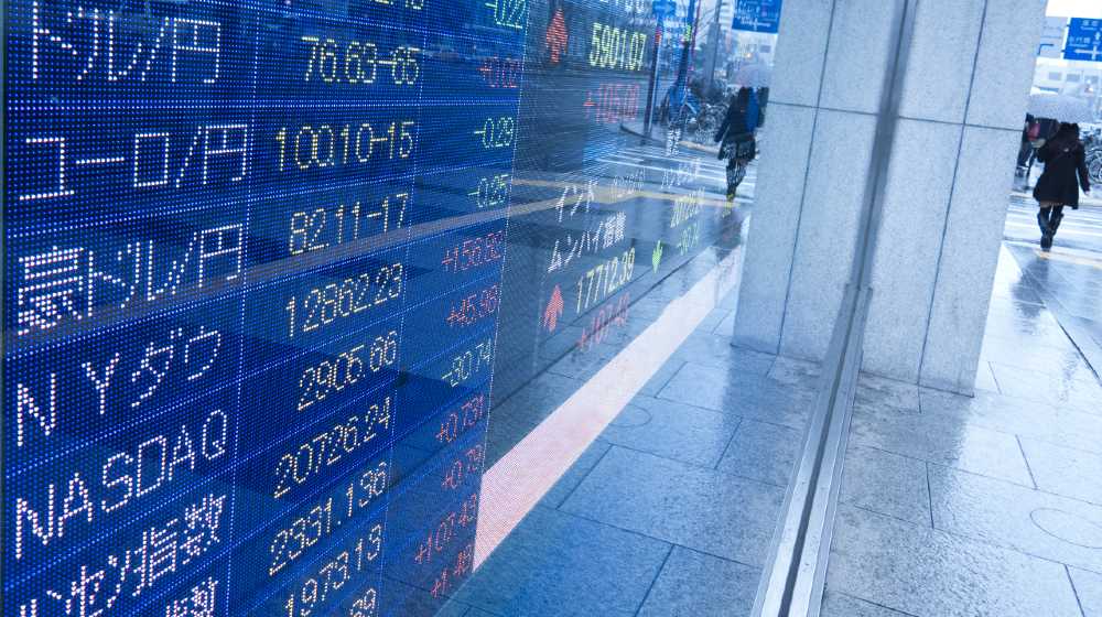 Electric bulletin board of investment information | Asian shares rise amid cautious outlook for global economy | featured
