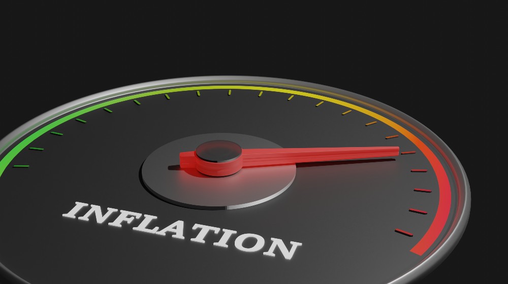 voters concerned about inflation - Gauge meter indicating high inflation, Rising inflation | Fed’s Powell Now Says That US Inflation Rate ‘Is Much Too High’ | featured
