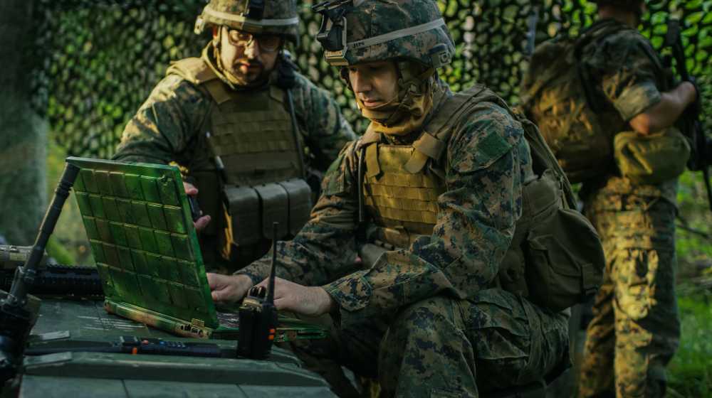 Military Staging Base, Officer Gives Orders to Chief Engineer | 3M Ordered To Pay 2 US Soldiers $110 Million For Defective Earplugs | featured