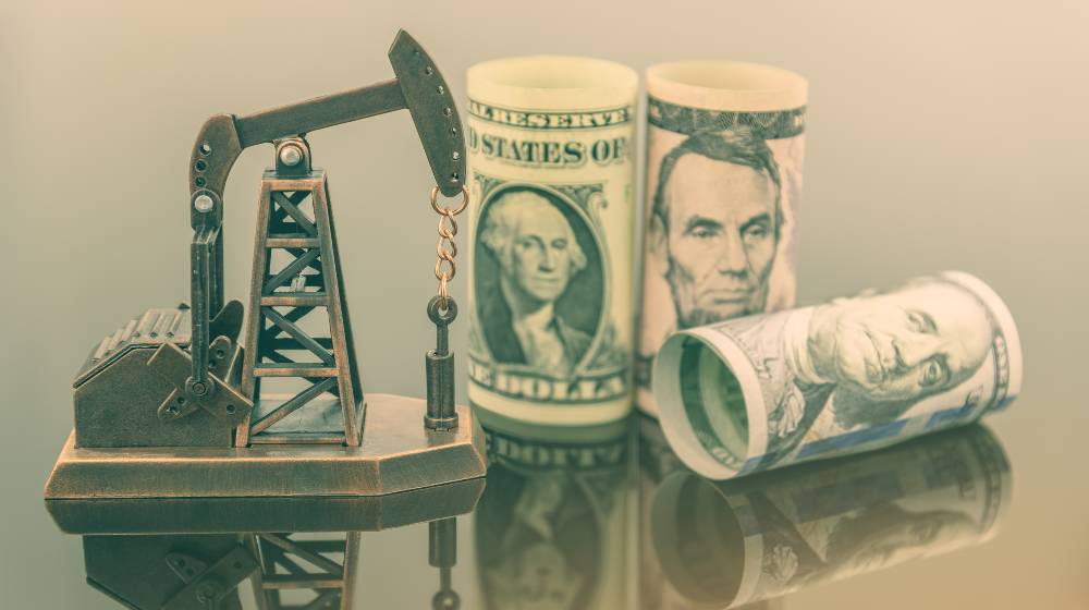 Petroleum, petrodollar and crude oil concept | Saudi ARAMCO Doubles Profits As Oil Prices Soar | featured