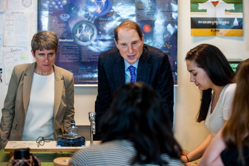 Senator Ron Wyden and Beaverton high school principal Anne Erwing | Ron Wyden
