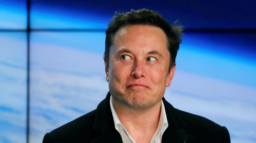 Space X fouder Elon musk in meeting | Elon Musk Says He’ll Pay Over $11 Billion In Taxes This Year | featured