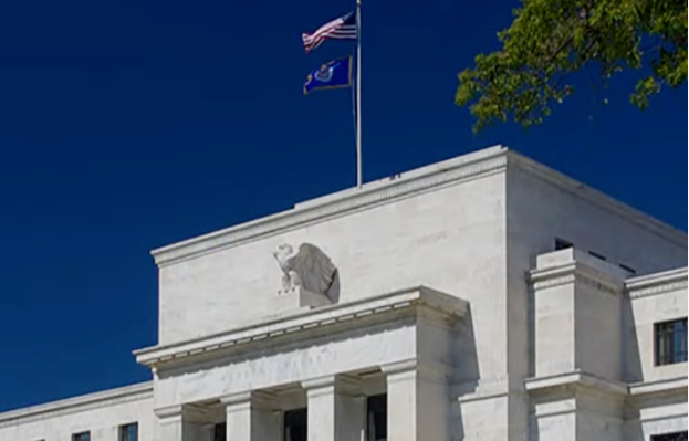 Fed’s Beige Book Shows Modest Economic Growth and Inflation Concerns