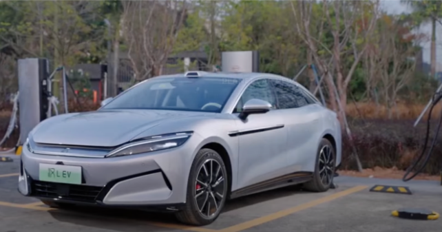 New BYD Charging System Claims It Can Fully Charge An Electric Vehicle in 5 Minutes