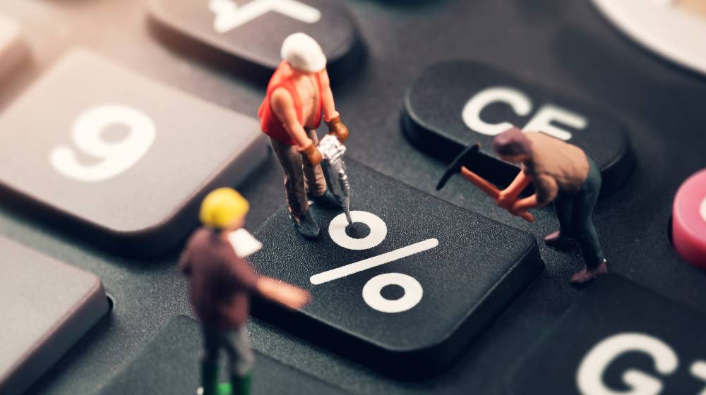 doing the best regarding interest rates concept | Federal Reserve To Hike Interest Rates 3 Times in 2021 | featured
