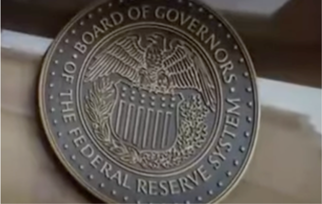 Fed Freezes Benchmark Interest Rate Again Amid Tariff Uncertainty and Geopolitical Tensions