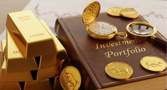 Ray Dalio Tells You to Stock Up on Gold As Safeguard for the U.S.’s Rising Debt