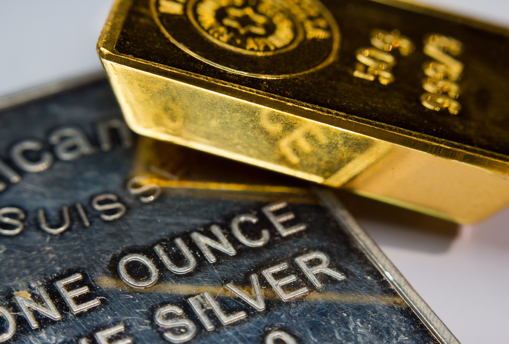 Gold and Silver Prices Surge, Expert Sees $1900 An Ounce Gold By Year-End