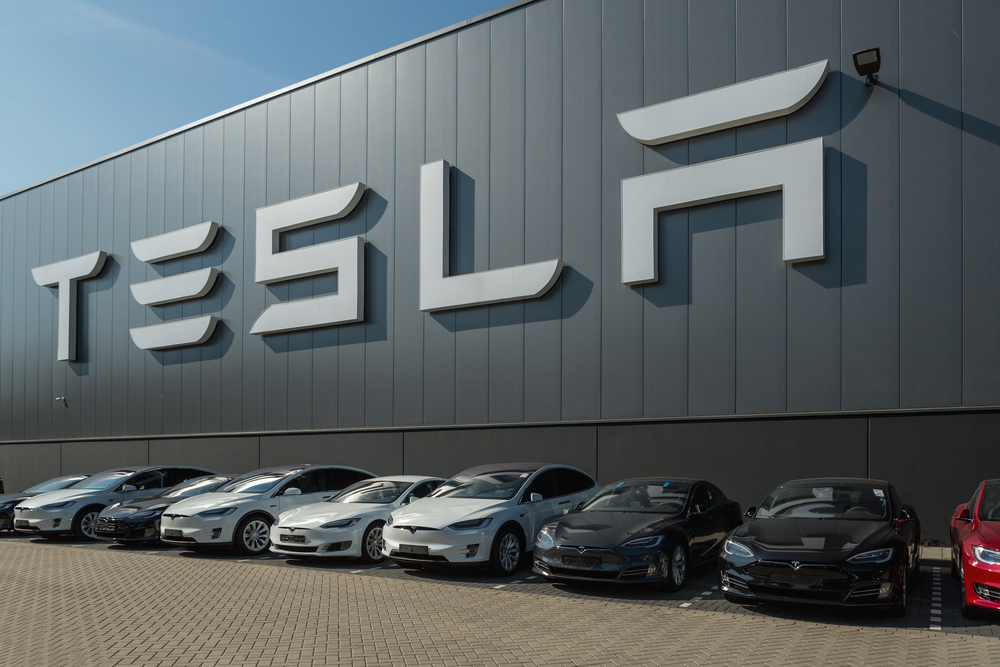 7 Risks For Tesla Investors As Stock Price Soars