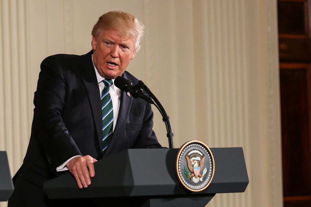 Trump Favors Larger Stimulus Checks, Says ‘Tremendous’ Market Crash if Biden Wins
