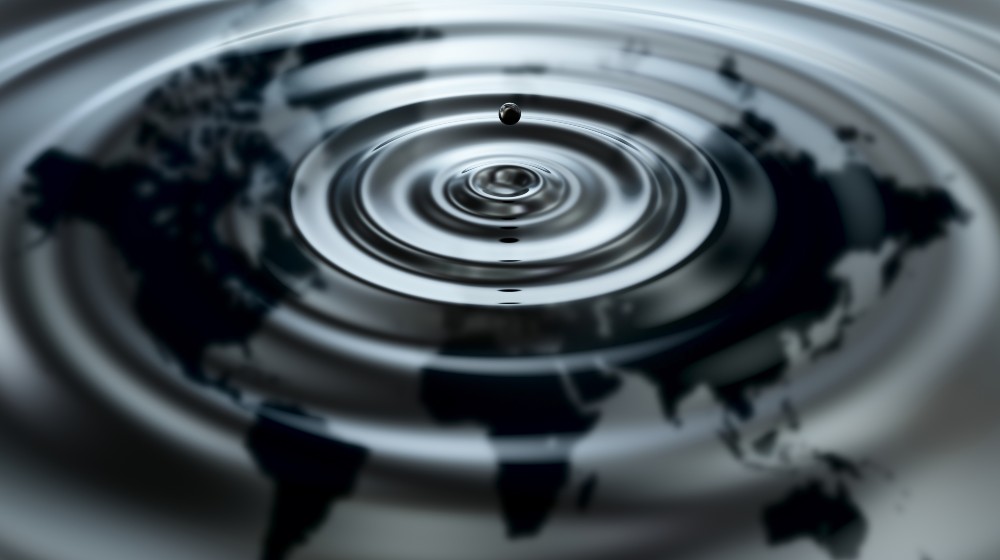 world oil | World Oil Prices Fall Below $100 Over Growth Concerns | featured